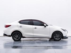 Mazda, 2 2018 Mazda 2 1.3 HIGH CONNECT ปี 2018   เกียร์ออร์โต้ สีขาว เลขไมล์ 94,,xxx กม. Mellocar