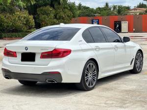 BMW, 5 Series 2018 BMW 530e G30 Plug-in Hybrid   ปี 2018 เลขไมล์ 63,xxx km.  ราคา 1,450,000 Mellocar