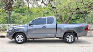 Toyota HILUX REVO SMART CAB 2.4 ENTRY Z EDITION 2023  เกียร์ : ธรรมดา Toyota, Hilux Revo 2023