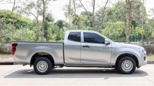 Isuzu D-MAX ALL NEW BLUE POWER SPACECAB 1.9 DDI S 2022 เกียร์ : ธรรมดา Isuzu, D-Max 2022