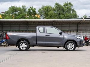 Toyota Hilux Revo 2.4 Entry Z Edition Smart Cab ปี 2023 เกียร์ธรรมดา สีเทา Toyota, Hilux Revo 2023