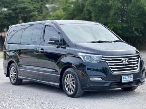 Hyundai, H-1 2018 Hyundai H-1 2.5 รุ่น DELUXE TOP Van สีดำ ปี 2018 Mellocar