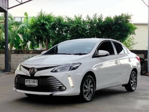 TOYOTA.  VIOS 1.5 MID (MNC)   ปี2019 สีขาว  เกียรออโต้   ราคา 319,000 Toyota, Vios 2019