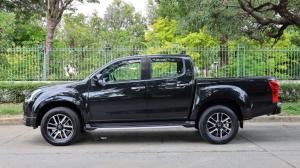 Isuzu #D-MAX ALL CAB-4 HI-LANDER 1.9 DDI Z-PRESTIGE STEALTH 2019  เกียร์ : ออโต้ Isuzu, D-Max 2019