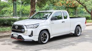 Toyota #HILUX REVO SMART CAB 2.4 MID Z EDITION 2020 เกียร์ : ธรรมดา Toyota, Hilux Revo 2020