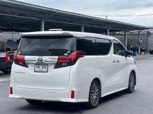 Toyota Alphard.  Van 4dr 7st 2.5SC Package Toyota, Alphard 2015