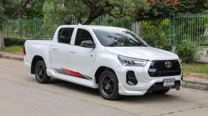 Toyota #HILUX REVO Double Cab 2.8 GR Sport 2022   เกียร์ : ออโต้ Toyota, Hilux Revo 2022