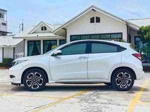 HONDA HRV 1.8 E LIMITED ปี 16 สีขาว ออโต้ Honda, HR-V 2016