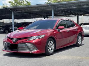 TOYOTA CAMRY Sedan 4dr G SA 6sp FWD 2.0i G สีแดงปี 2020    เกียร์ Auto Toyota, Camry 2020