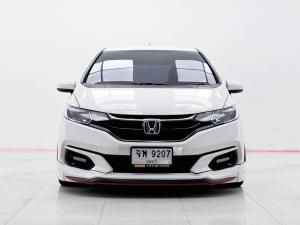 HONDA JAZZ 1.5S AT ปี 2019 สีขาว  รถไมล์แท้เช็คศูนย์ตลอด Honda, Jazz 2019