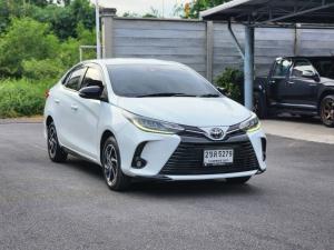 TOYOTA NEW YARIS  ATIV 1.2  Sedan 4dr Sport  Y 2021 สีขาว  เกียรออโต้ Toyota, Yaris Ativ 2021