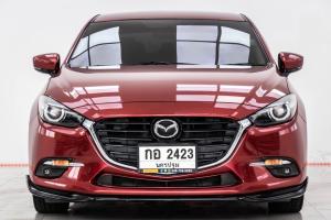 MAZDA 3 2.0 S 4 ประตู ปี 2018 รถไมล์น้อยเช็คศูนย์ตลอด Mazda, 3 2018