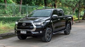 Toyota #HILUX REVO DOUBLE CAB 2.4 HIGH PRERUNNER 2021 เกียร์ : ออโต้ Toyota, Hilux Revo 2021