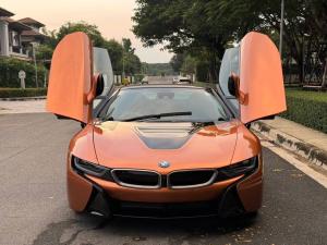 BMW i8 Roadster  ปี 2021ไมล์ 17,xxx km  ราคา 6,690,000 บาท BMW, i8 2021