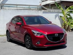 Mazda, 3 2019 MAZDA 2 SKYACTIVE 5dr High Connect Auto 6sp FWD 1.3i  ปี 19 สีแดง เกียรออโต้ Mellocar