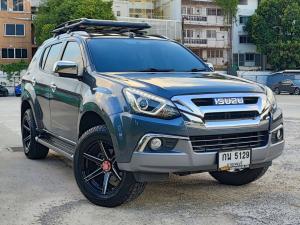 ISUZU MUX Wagon 4dr 7st Auto 6sp RWD 1.9DCT (DVD)   Y2017 สีเทาดำ  ออโต้ Isuzu, MU-X 2019