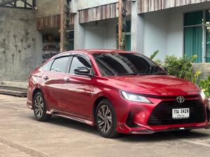 Toyota, Yaris Ativ 2023 TOYOTA NEW YARIS  ATIV  Sedan 4dr Premium Y 23  สีแดง       เกียรออโต้ Mellocar