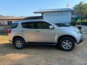 MUX Wagon 4dr 7st Auto 5sp RWD 3.0DCT Isuzu, MU-X 2014