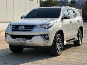 TOYOTA FORTUNER Wagon 4dr V 7st Auto 6sp RWD  2.4DCT Y2016 สีขาว ออโต้ Toyota, Fortuner 2016