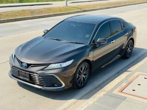 Toyota, Camry 2021 TOYOTA CAMRY 2.5 HEV PREMIUM SUNROOF ปี 2021 จด 2022  สี Brown Graphite Metallic Mellocar