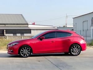 Mazda, 3 2017 MAZDA 3 SKYACTIVE Hatch 5dr  SP TOP Sports (MNC) SA 6sp Y2017 สีแดง เกียรออโต้ Mellocar