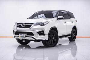 Toyota, Fortuner 2017 TOYOTA FORTUNER 2.8 TRD 2WD AT ปี 2017 ล้ออัลลอย TRD 20 นิ้ว ดีไซน์ใหม่ Mellocar